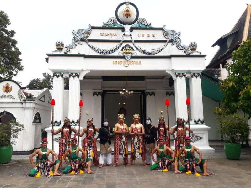 Yogyakarta Private Tour Prambanan Temple and Sultan Palace - Practical Tips for Travelers