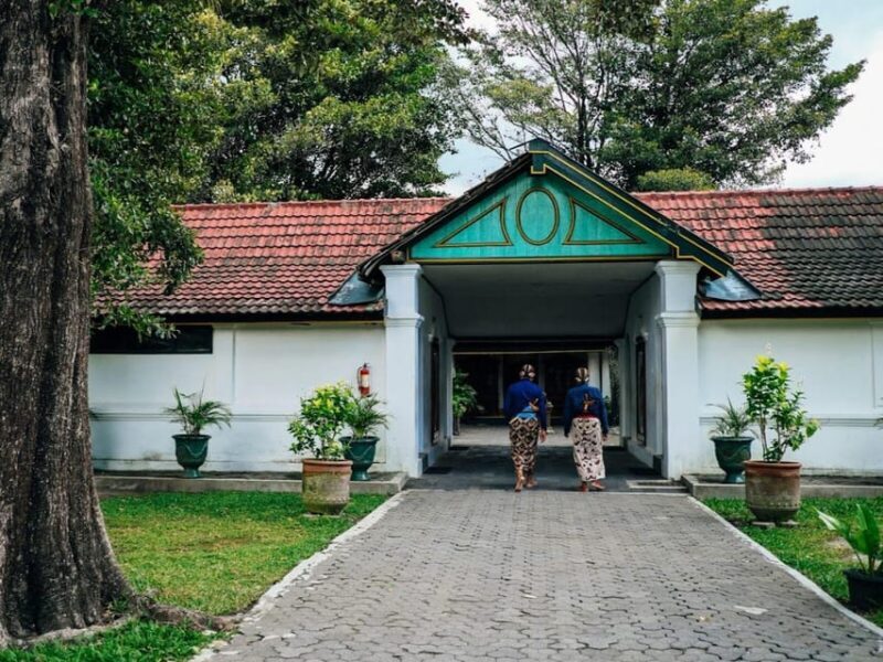 Yogyakarta Private Tour Prambanan Temple and Sultan Palace - Final Thoughts