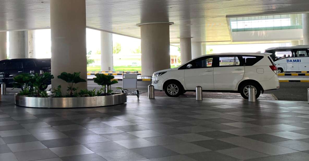 Yogyakarta: Private Transfer From/To Yogyakarta Airport - Vehicle Specifications