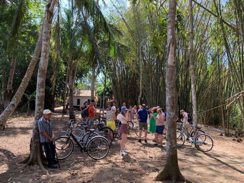 Yogyakarta: Selogriyo Temple and Candirejo Cycling Tour - Key Points