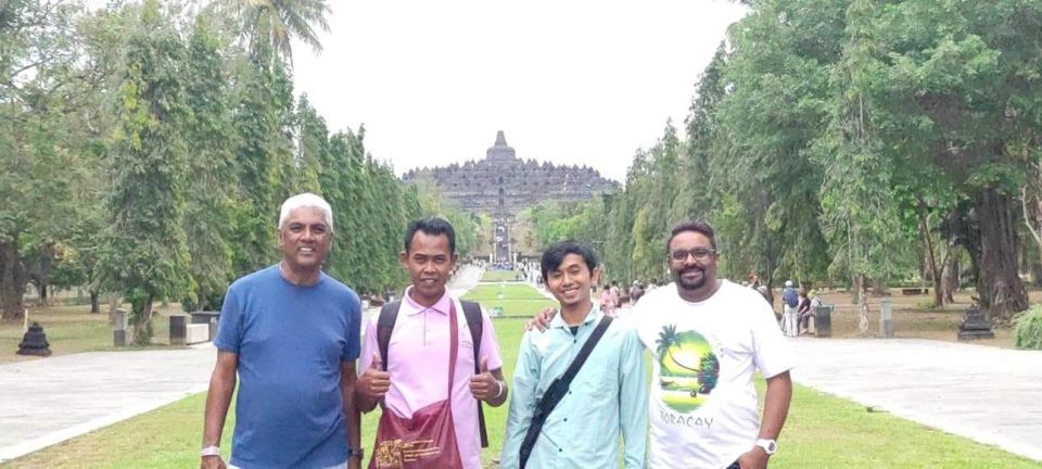 Yogyakarta: Setumbu Hill & Borobudur Explore Sunrise - Key Points