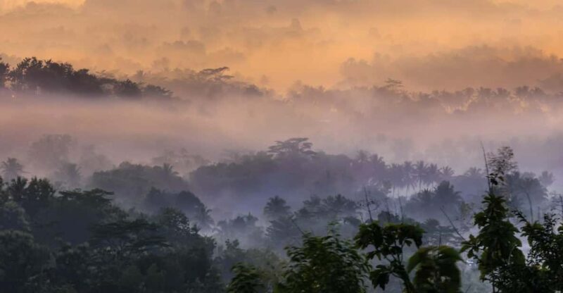 YOGYAKARTA: SETUMBU HILL SUNRISE/BOROBUDUR/DIENG PLATEAU - Good To Know