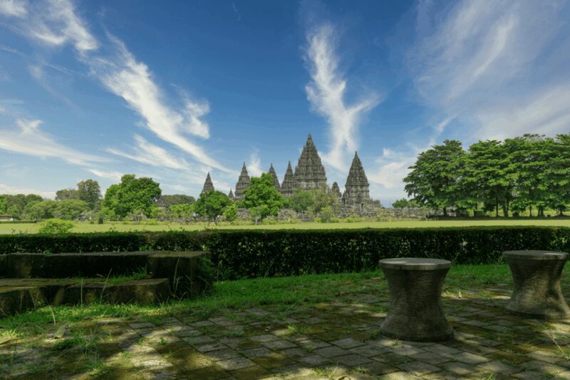 Yogyakarta: Setumbu Sunrise, Borobudur & Prambanan Day Tour - The Sum Up