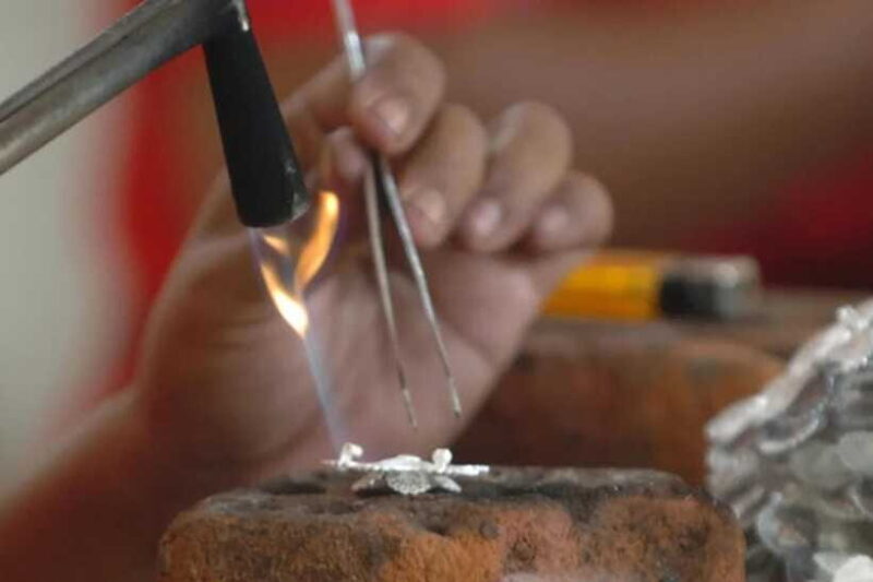 Yogyakarta: Silver Jewelry-Making Course - Who Is This Experience Best For?