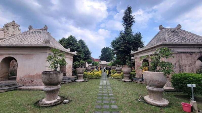 Yogyakarta: Sultan Palace, Water Castle & Mount Merapi Tour - Final Thoughts