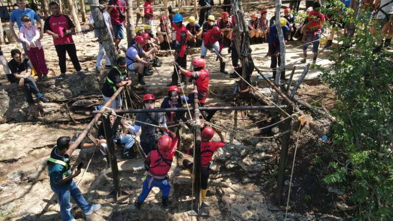 Yogyakarta : sunrise mt Merapi + Jomblang cave + Pindul cave - Flexibility and Booking