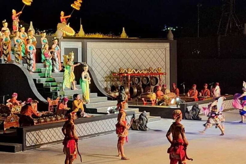 Yogyakarta: Sunset Prambanan Temple & Ramayana Ballet - What Travelers Say