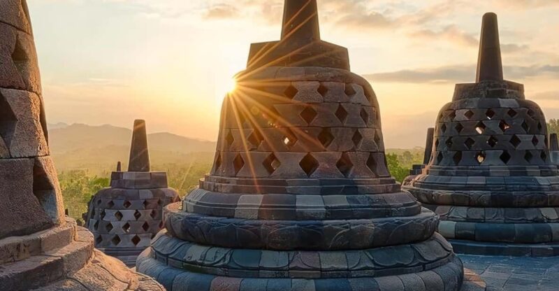 Yogyakarta Tour : Borobudur, Cirebon, Jakarta 3 Day 2 Night - Good To Know