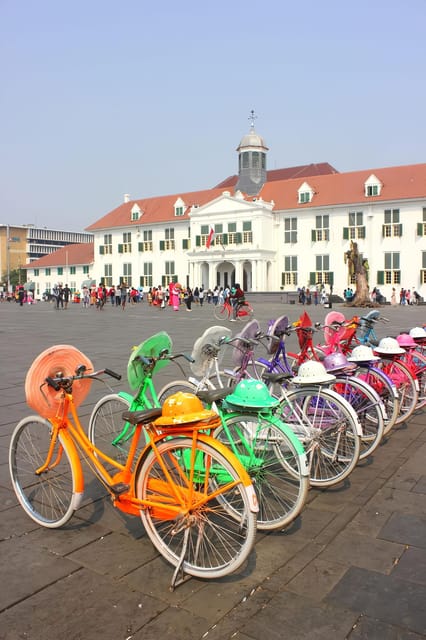 Yogyakarta Tour : Borobudur, Cirebon, Jakarta 3 Day 2 Night - Prambanan Temple