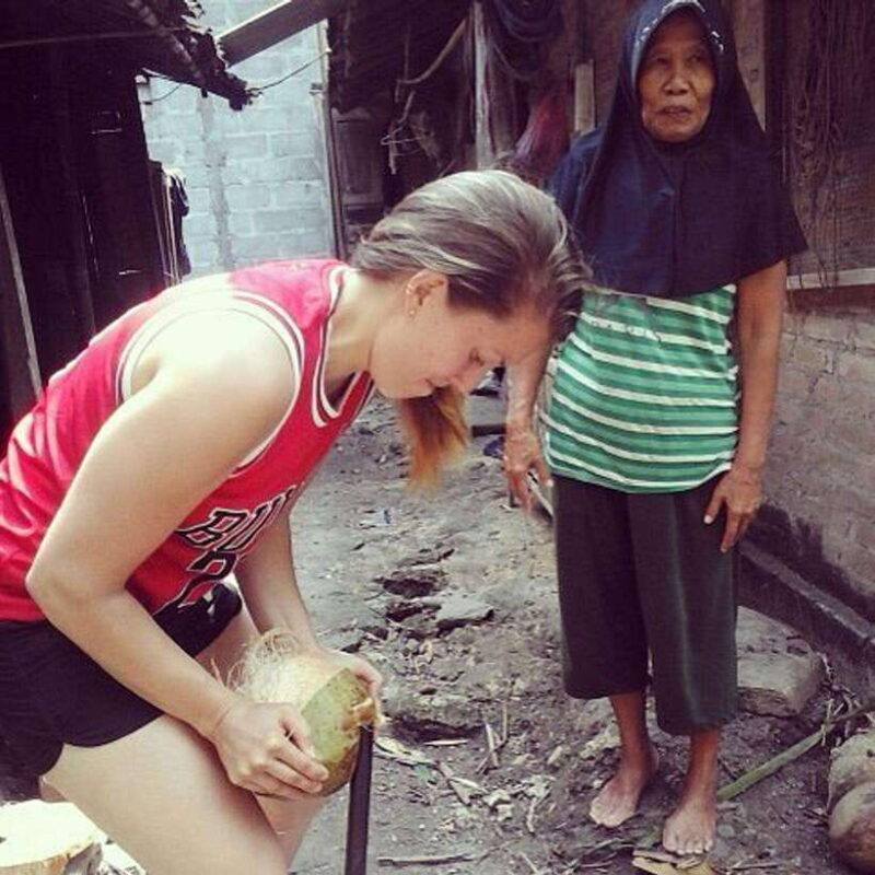 Yogyakarta: Traditional Village Bicycle Tour with Transfer - Key Points