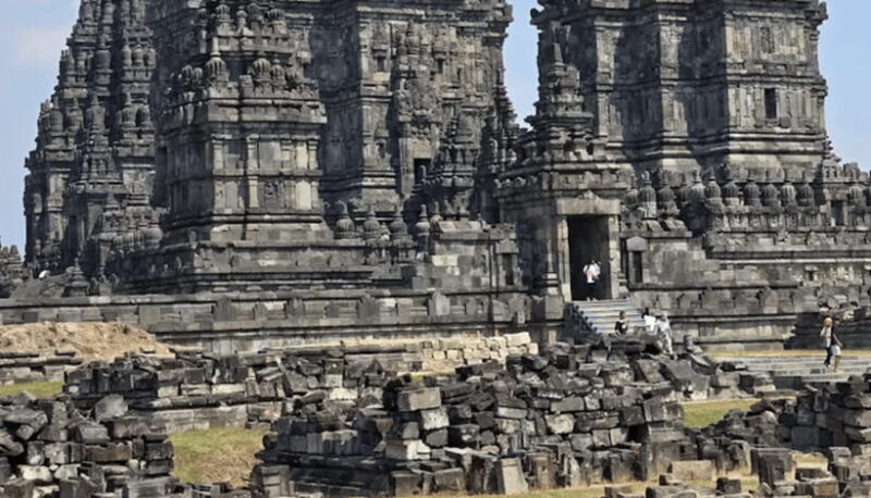 Yogyakarta: Transfer & Tour Borobudur and Prambanan Temples - The Sum Up