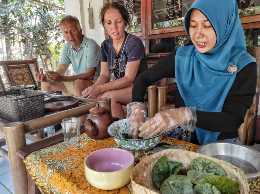 Yogyakarta: Village Cycling Tour Feel Real Local Atmosphere - Traditional Food Making