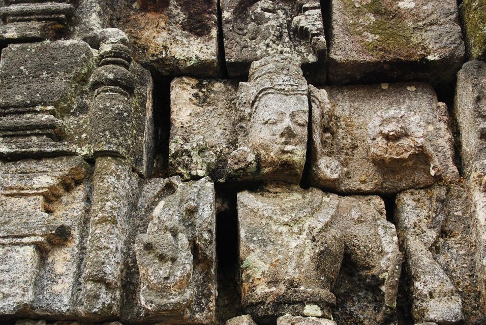 Yogyakarta: Water Castle, Sultan Palace, Temple Guided Tour - Taman Sari (Water Castle)