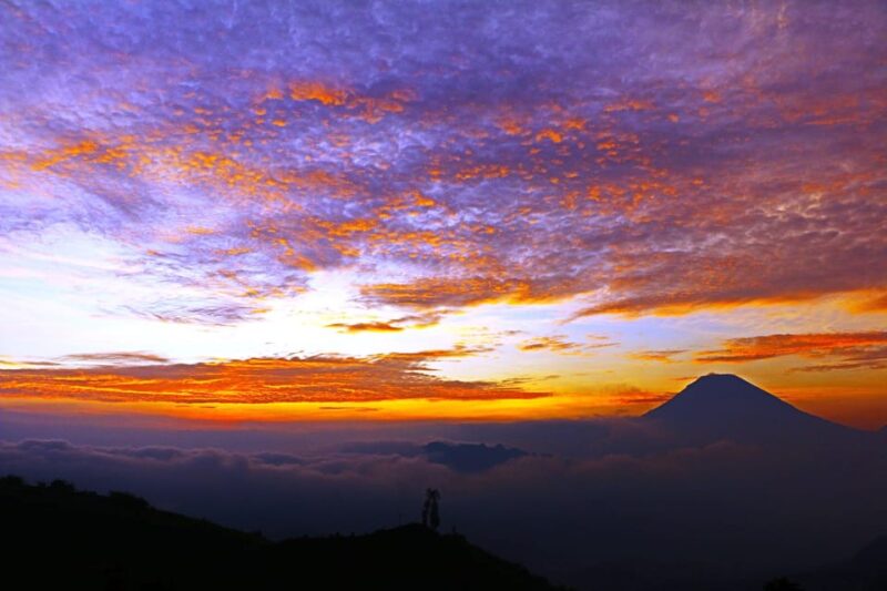 Yogyakarta:Dieng Plateau,Sunrise, Crater, Color Lake &Temple - Preparation and Recommendations