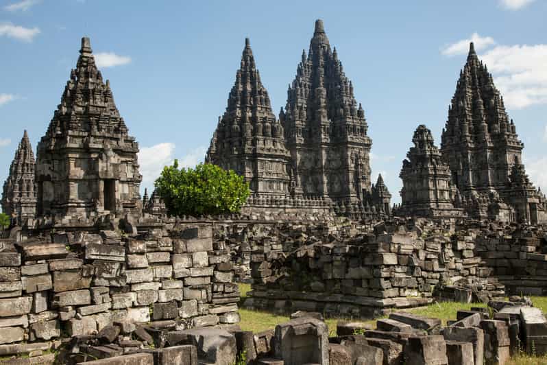 Yogyakarta:(EntranceTicketOnly)Borobudur&PrambananTempleTour - Good To Know