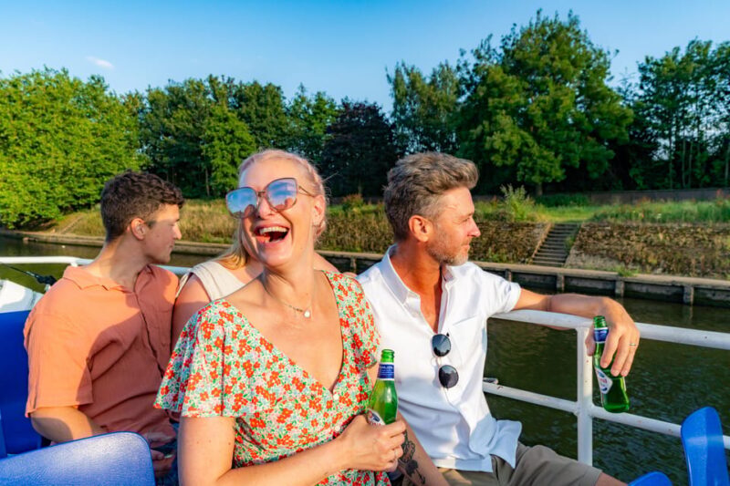 York: 60-Minute 'Happy Hour' Cruise For All Ages - What the Reviews Say