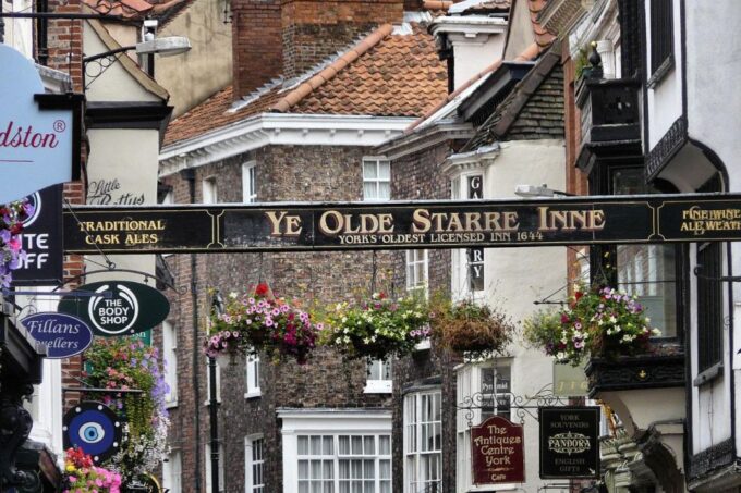 York: Escape Tour - Self Guided Citygame - Preparing for the Tour