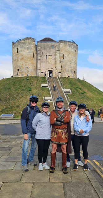 York: Guided eBike city Tour with fun historical facts - A detailed look at the itinerary
