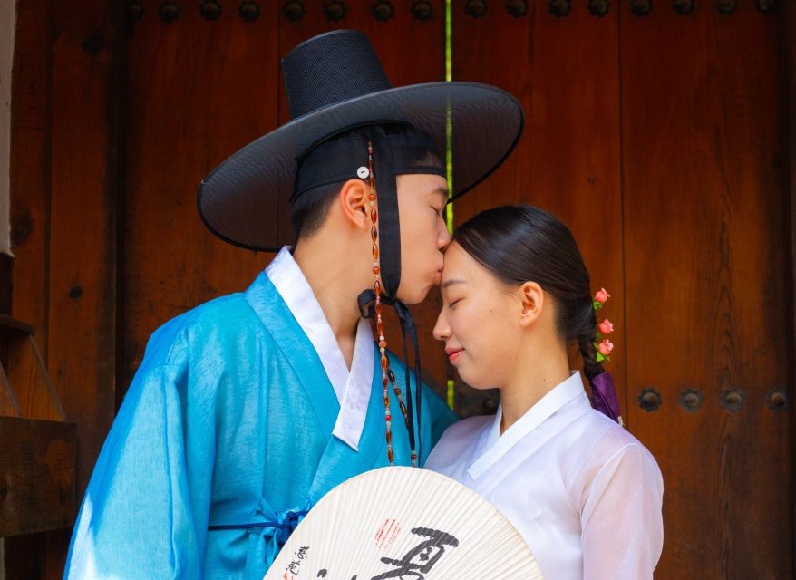 Your Personal Seoul Photographer! - Editing and Delivery of Photos