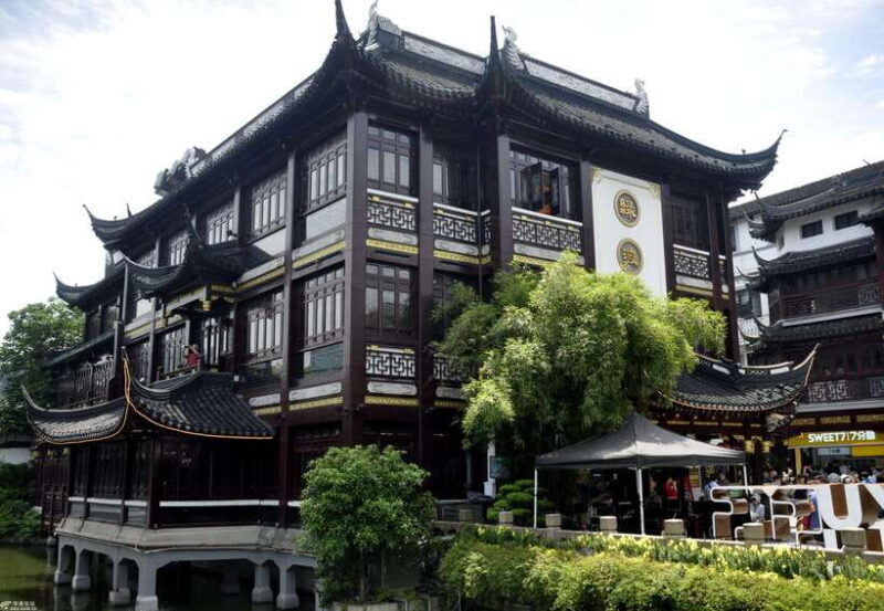 Yu Garden Shanghai Entry Tickets Booking And Trip - What Is the Experience Like?