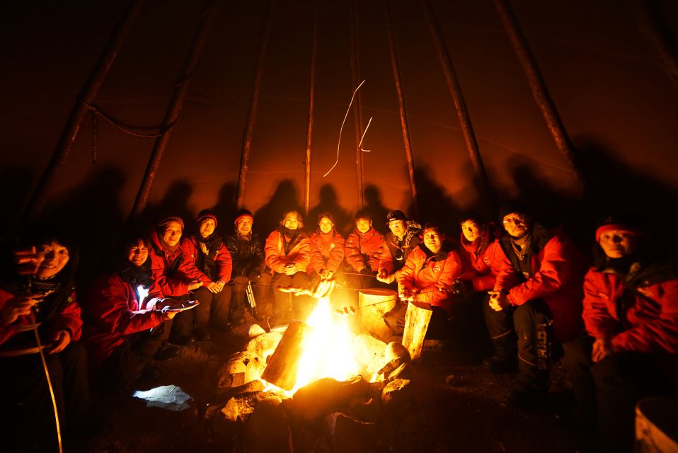 Yukon: Aurora Borealis Late Night Viewing Tour - Key Points