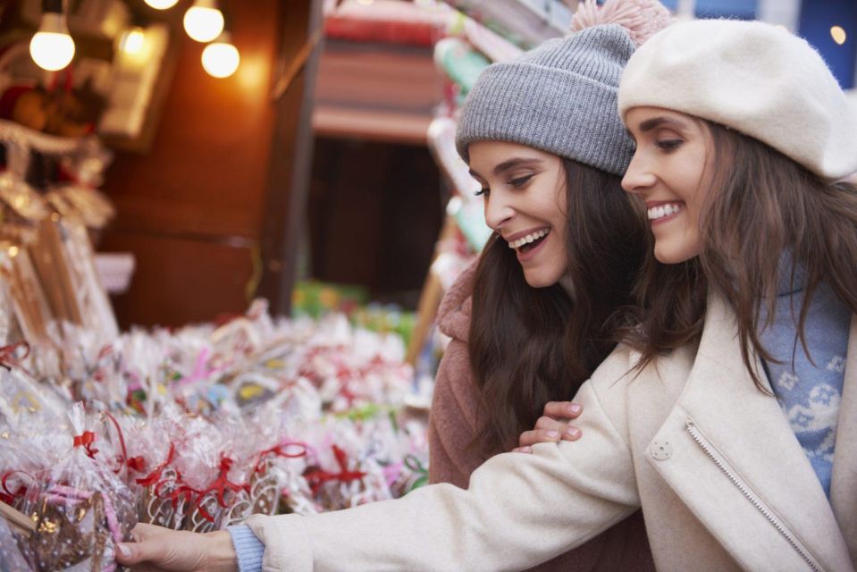 Yuletide Splendor: A Christmas Walking Tour in Charleston - Itinerary Details
