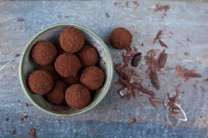 Zaandijk: Chocolate Walkabout Tour & Chocolate Tasting - Restrictions and Guidelines