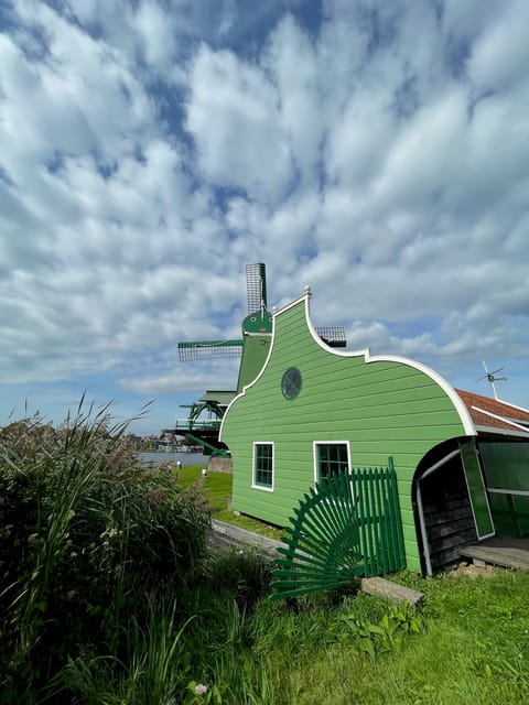 Zaanse Schans: Windmills, Clogs & Cheese by Electric Scooter - FAQ