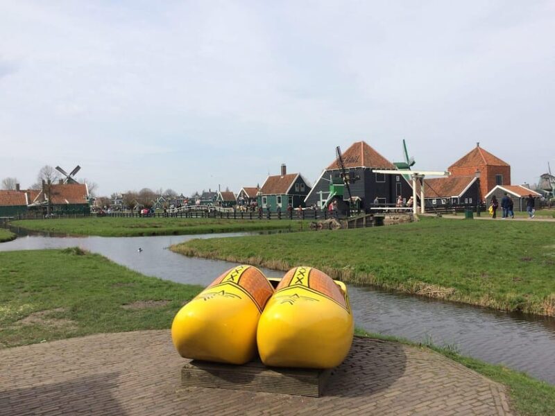 Zaanse Schans Windmills Volendam Cheese Factory Monnickendam - Exploring Volendam: Picturesque and Historic