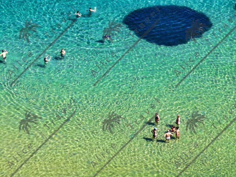 Zadar: 3-Stop Blue Lagoon & Snorkeling Cruise with Drinks - The Guide and Group Atmosphere