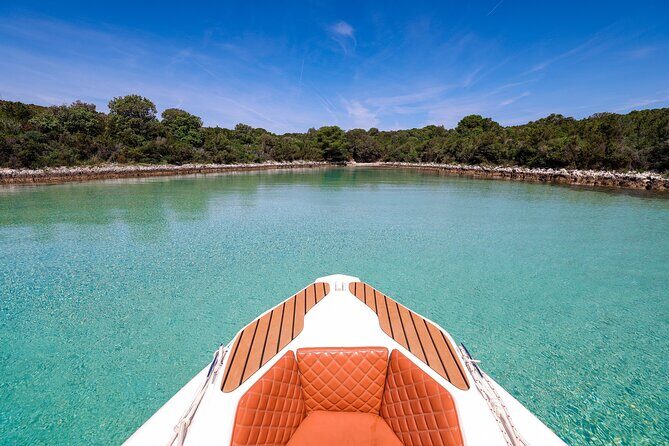 Zadar: 4-Islands Escape & Hidden Shipwreck with Lunch - Key Points