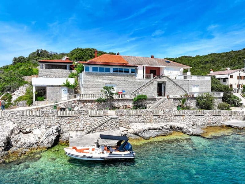 Zadar: 4-Islands Escape & Hidden Shipwreck with Lunch - Who Should Consider This Tour?
