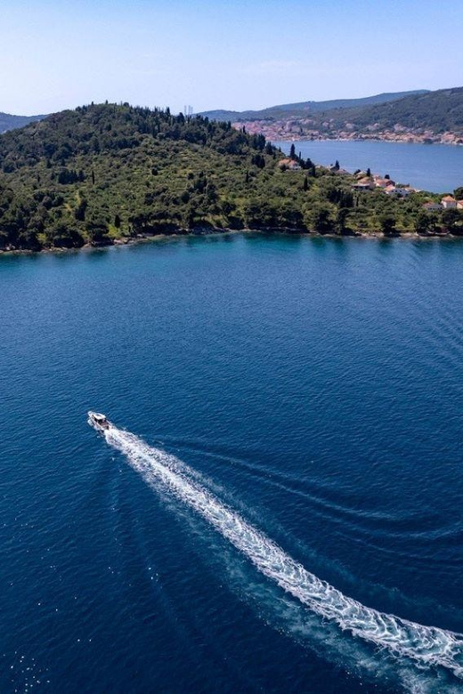 Zadar: Island Hopping Speedboat Tour With Drinks - Itinerary Highlights