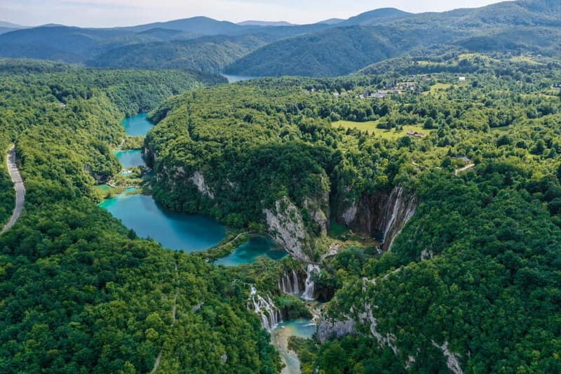 Zadar: Plitvice Lakes Guided Full-Day Trip with a boat ride - Key Points