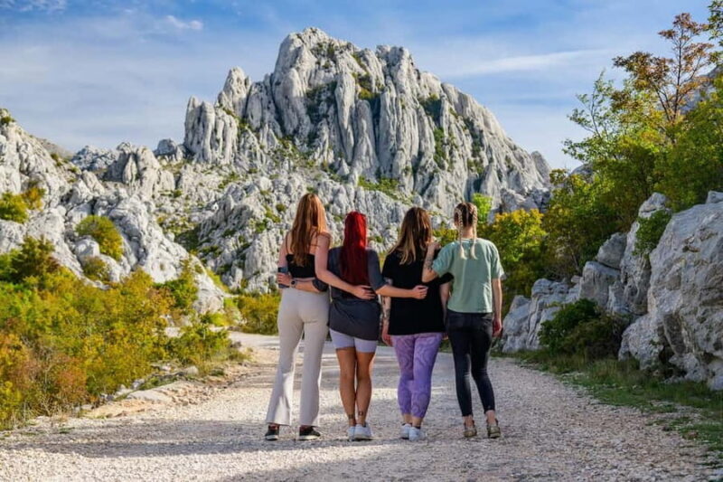 Zadar: Scenic trip to mountains, caves and rivers - Key Points