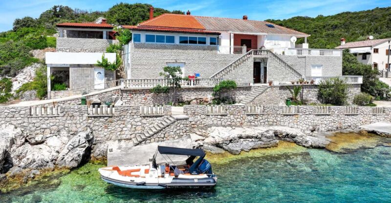 Zadar: Speedboat Tour Best of 4 Islands 6 Stops With Lunch! - Included Amenities
