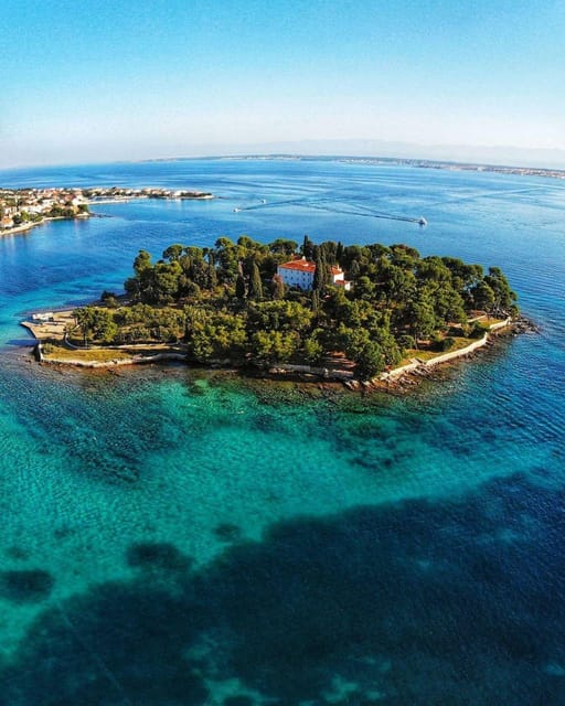 Zadar: Speedboat Tour to 3 Islands with Refreshing Drinks - Discovering the Croatian Islands: What to Expect  