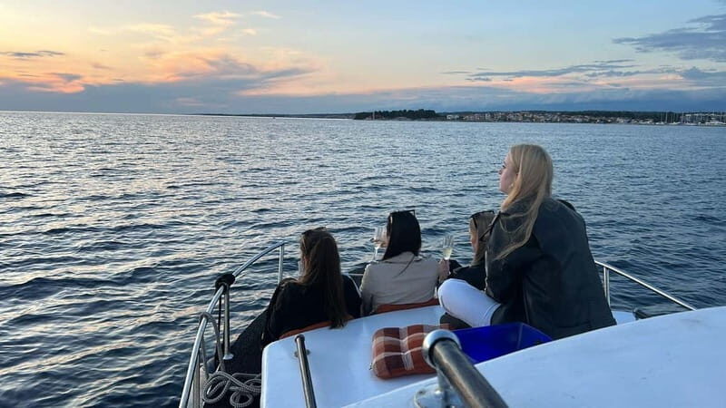 Zadar: Sunset boat tour with champagne - FAQ