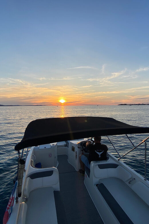 Zadar: Sunset Boat Tour with Unlimited Drinks - The Experience in Detail