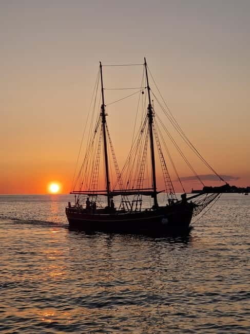 Zadar: Sunset Cruise on Traditional Boat with Wine - FAQ