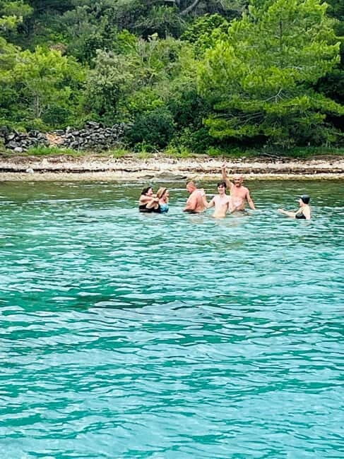 Zadar:Private tour of 3islands with welcome drink and fruit! - FAQ