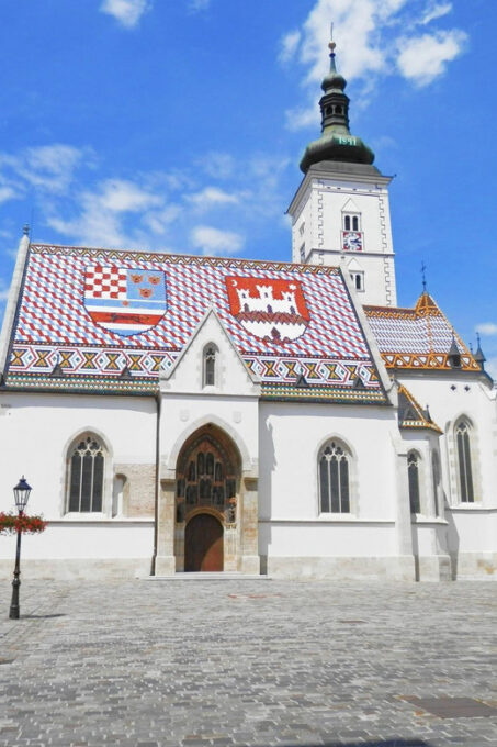 Zagreb: Group Walking Tour of Zagreb (Funicular Included) - Cancellation Policy