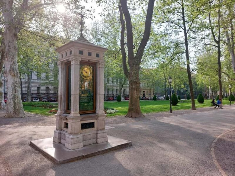 Zagreb: Private walking tour of Zagreb (funicular included) - FAQs