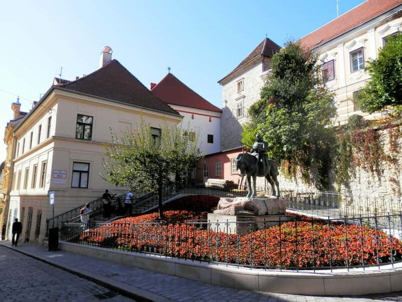 Zagreb: Private walking tour of Zagreb (funicular included) - Final Thoughts