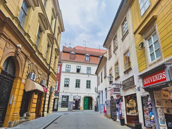 Zagreb: Secrets & Stories With an Art Historian - Insights Into Zagrebs Transformation