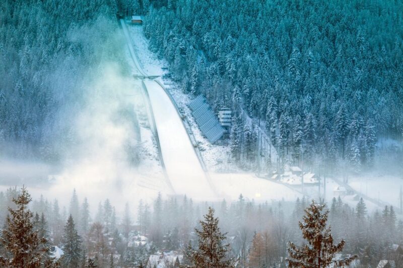 Zakopane Transfer to or From Krakow - Vehicle Comfort and Amenities