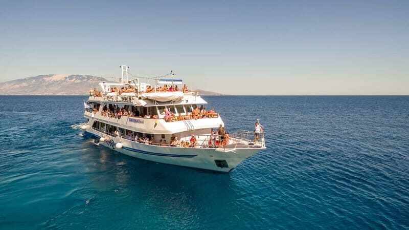 Zakynthos: Cruise to Navagio Shipwreck with swimming stops - A Deep Dive into the Zakynthos Shipwreck and Sea Adventure