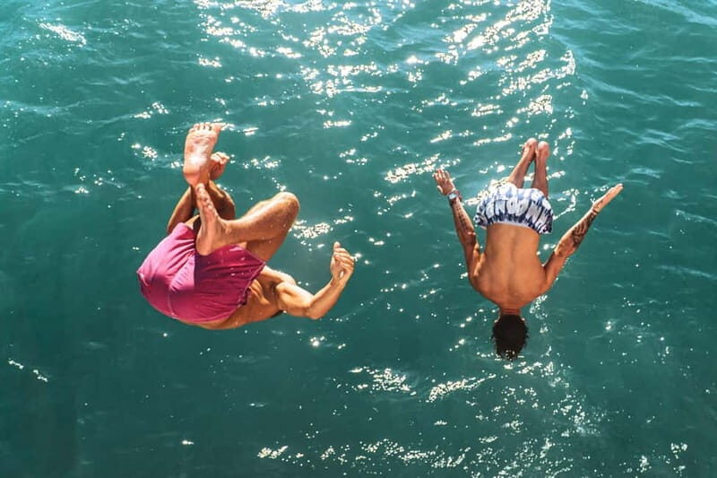 Zante: Pukka up boat party - Key Points