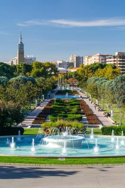 Zaragoza private guided city tour - Who Should Consider This Tour?