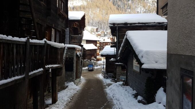 Zermatt: Village Walk and Mt. Gornergrat Private Tour - Ask Away